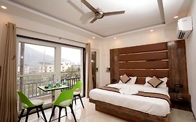 Hotel Silver Inn By Pentaura- Tapovan Rishikesh